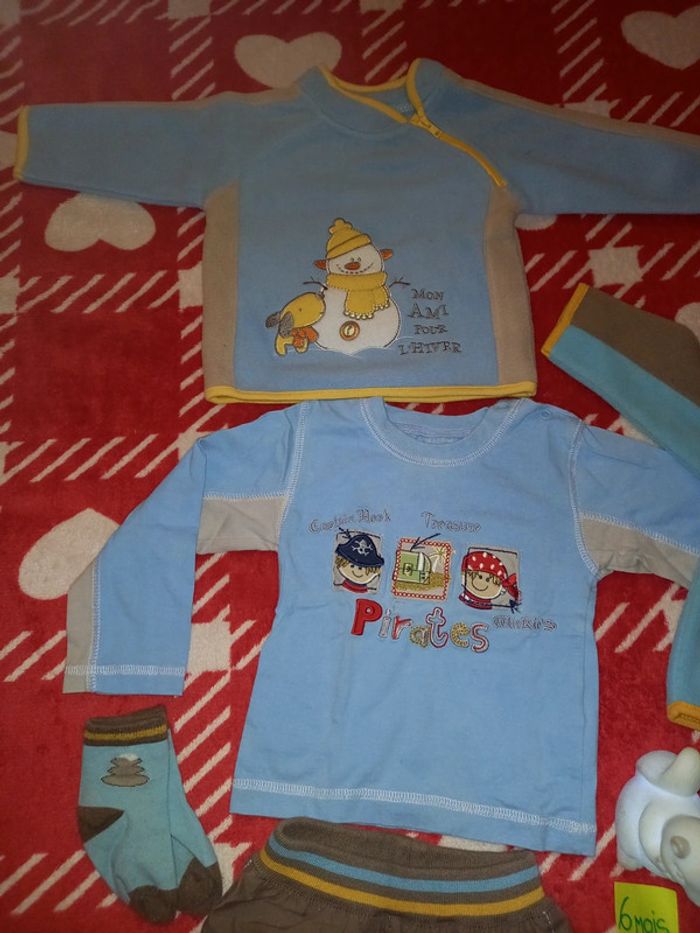 Gros Lot 🩵d'hiver 6 mois bien chaud💙 7 pièces bébé garçon 👦 - photo numéro 7