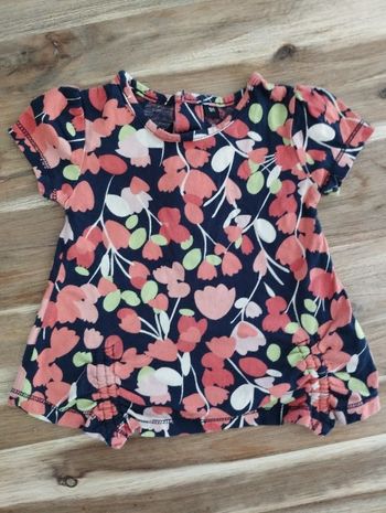 T-shirt à fleurs