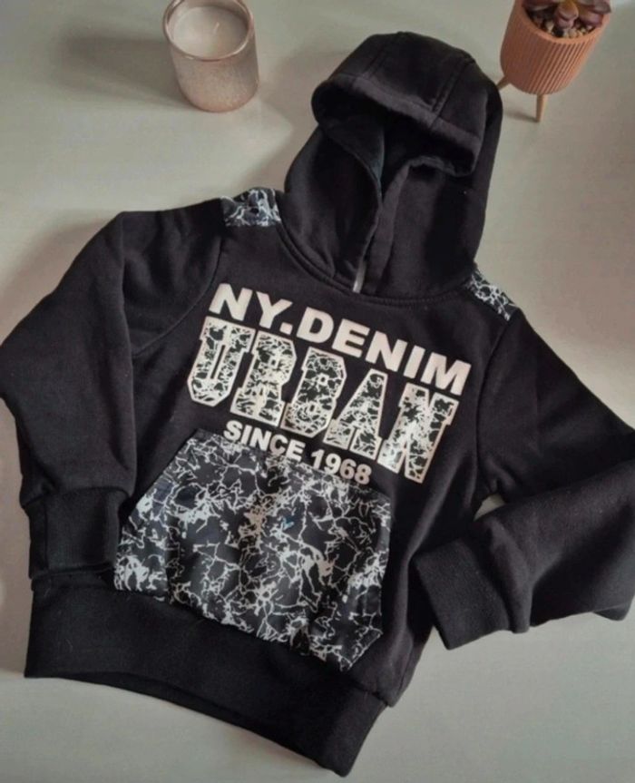 Sweat à capuche 4 ans