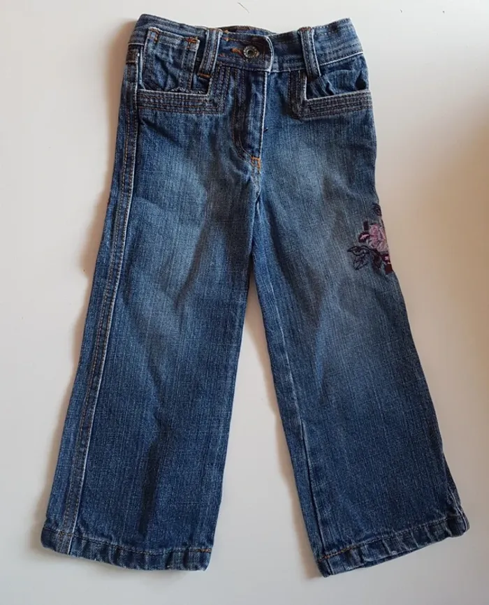 Jean 🔄 - photo numéro 2