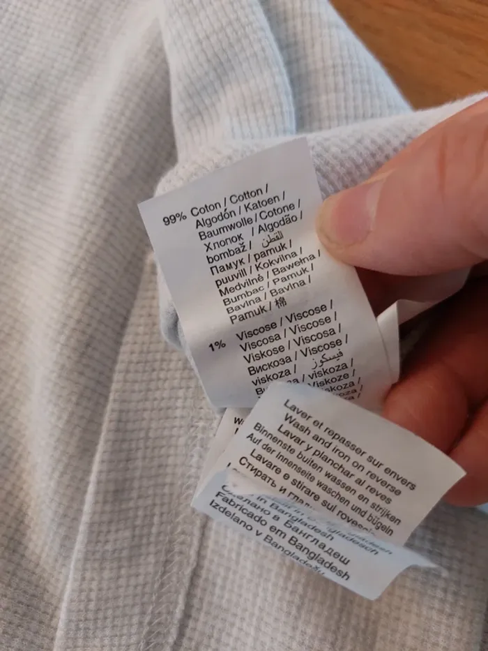 T-shirt "Jules" comme neuf - photo numéro 4