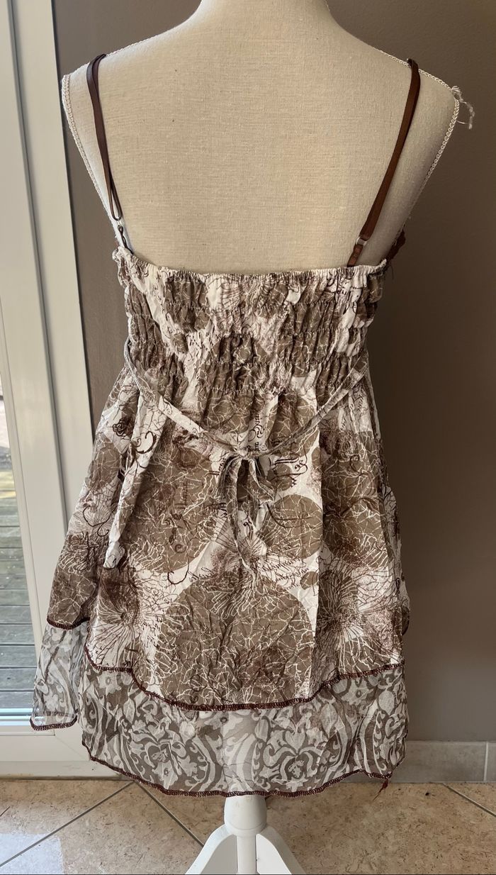 Robe blanche et marron taille 40 - photo numéro 2