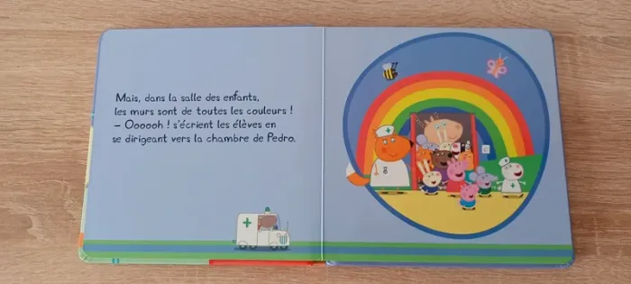 Petit livre "Peppa va à l'hôpital" en bon état - photo numéro 3
