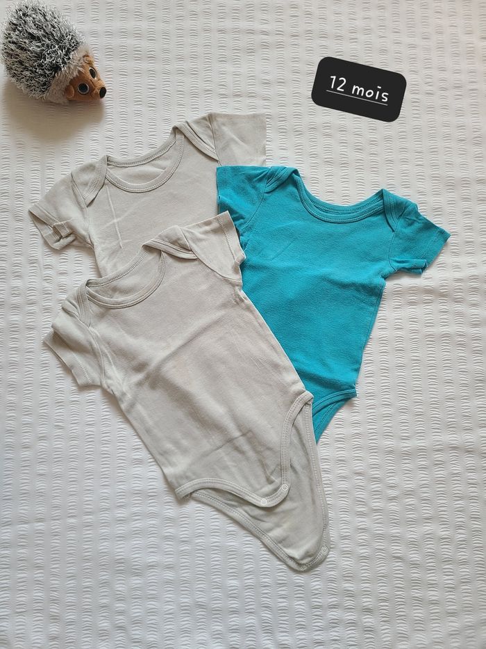 Lot body manche courte 12 mois - photo numéro 3