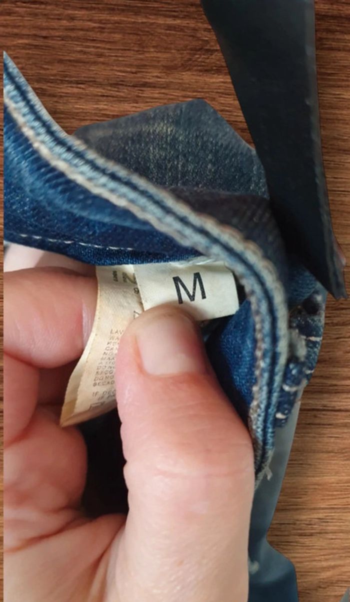 Pantalon en jean avec cinglet - photo numéro 4