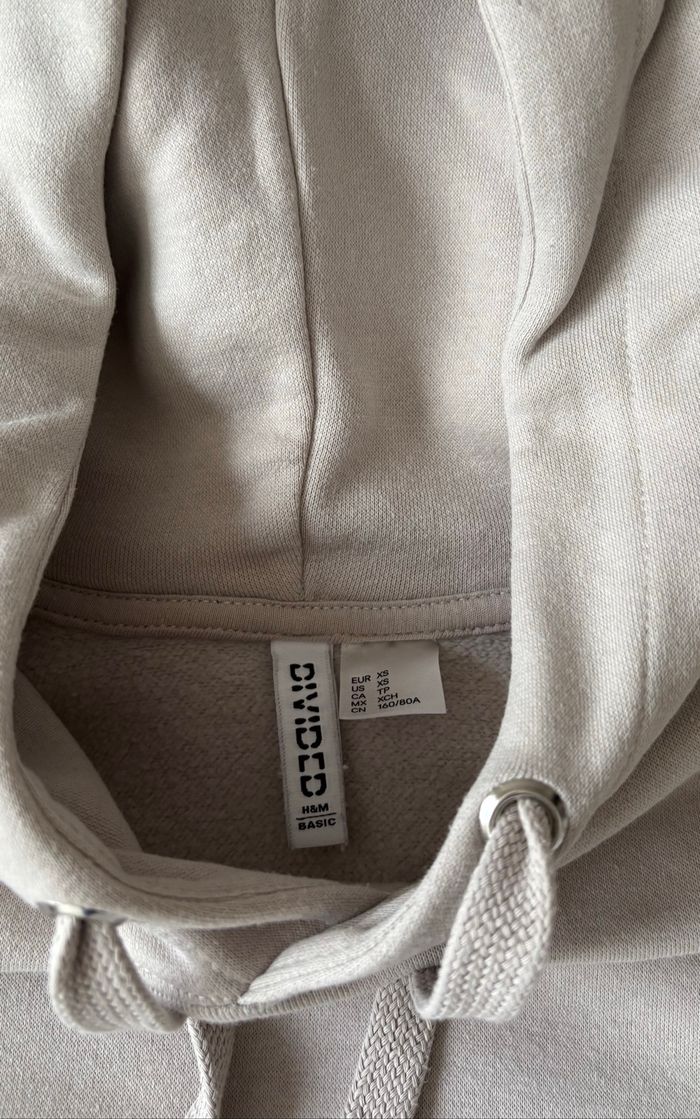 Sweat-shirt à capuche - photo numéro 3