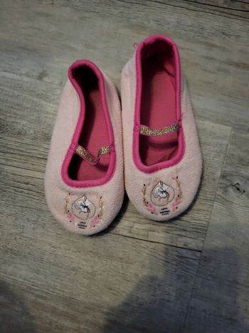 Chaussons fille taille 26