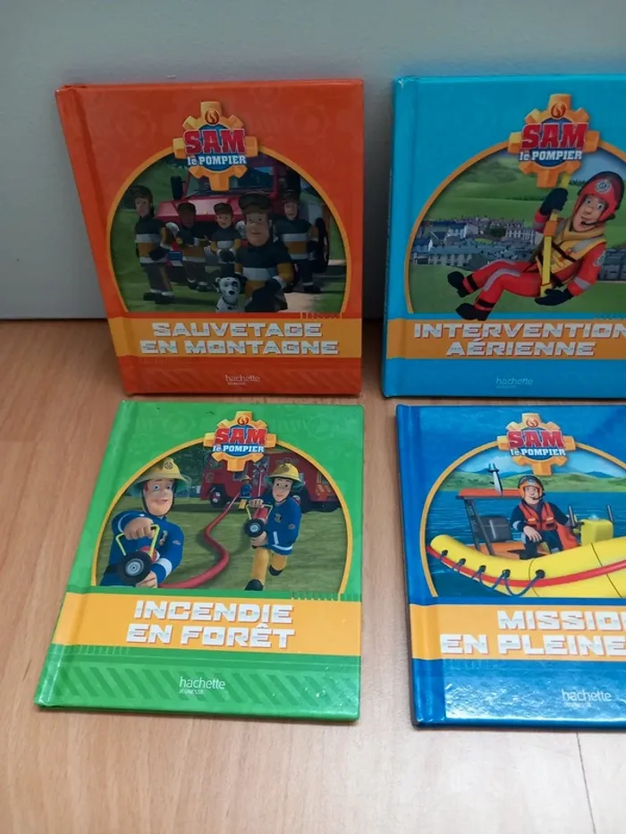Lot de 6 mini livres Sam Le Pompier TBE - photo numéro 2