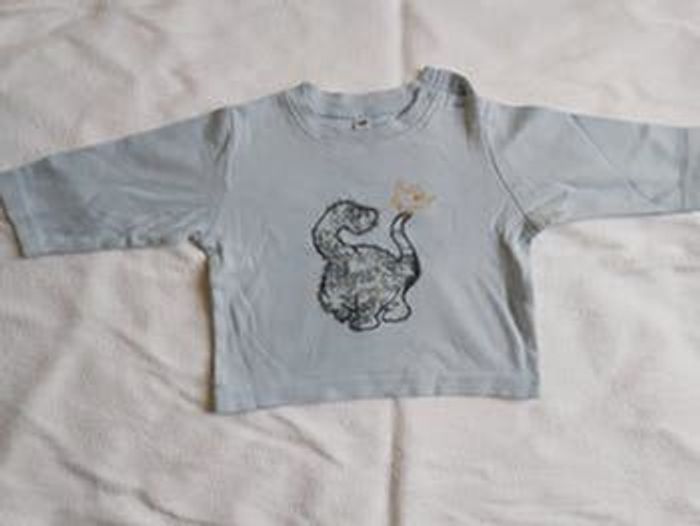 Tshirt manche longue 12 mois