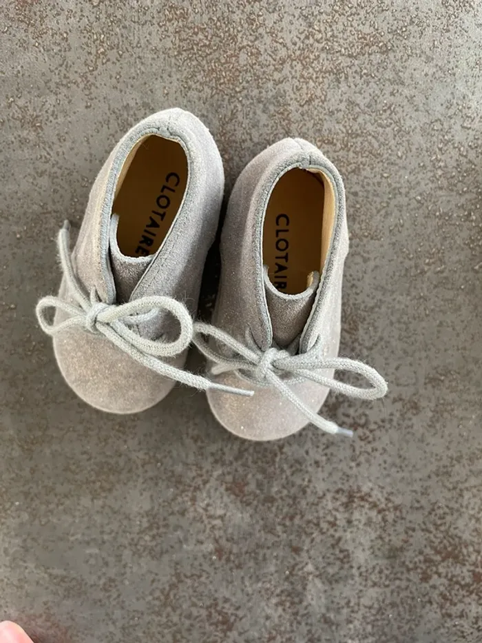 Chaussures grises pailletées - photo numéro 2