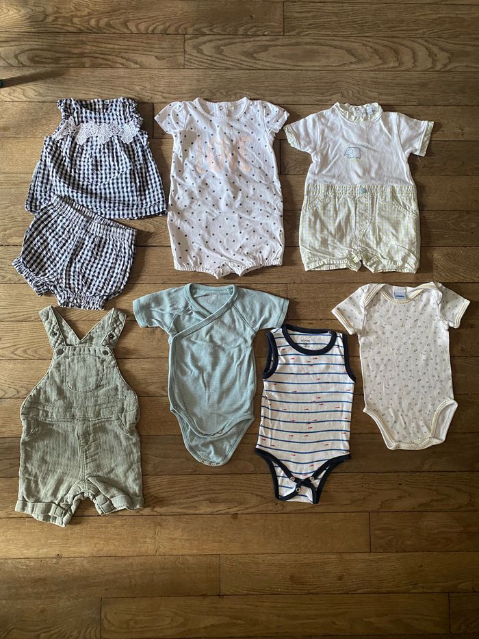 Lot vêtements été 6 mois - photo numéro 3