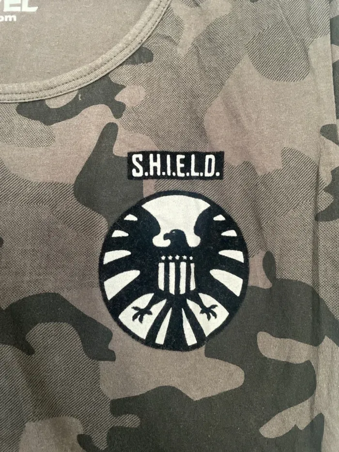 T-shirt Marvel XL - photo numéro 3