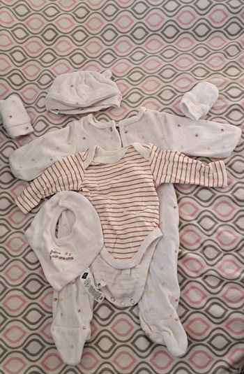 Lot bébé garçon  0-1 mois