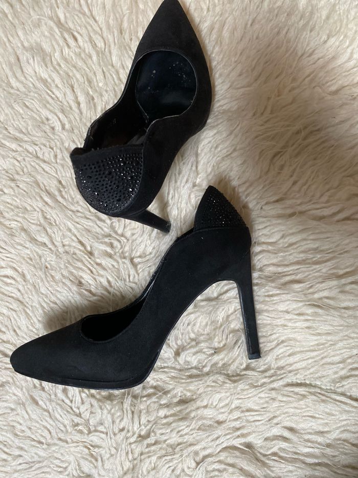 Chaussures à talons aiguilles daim strass noir 37 Bestelle