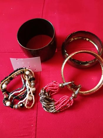 Lot de bracelets