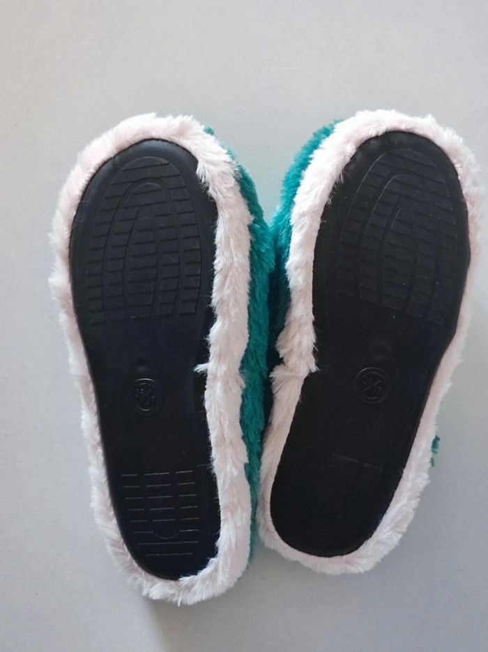 Chaussons doux pilou pilou vert émeraude blanc - 36/37 - photo numéro 2