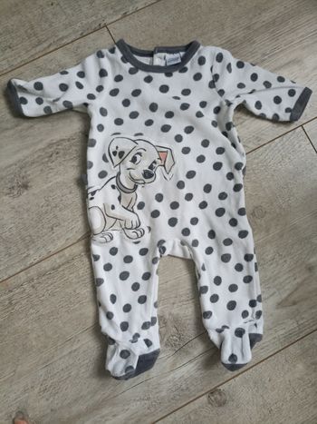 Pyjama baby Disney taille 3 mois très bon état