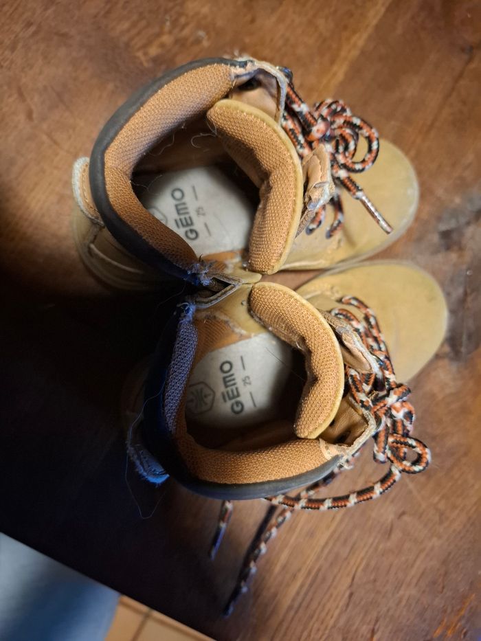 Chaussure 25 - photo numéro 4