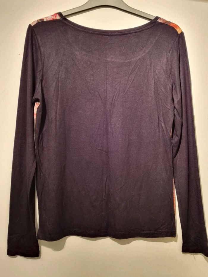 T-shirt U Collection Taille 38/40 - photo numéro 2