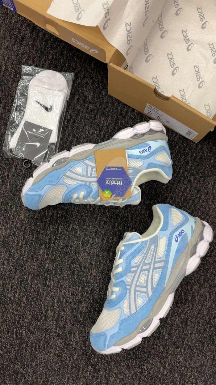 Baskets Asics - photo numéro 4