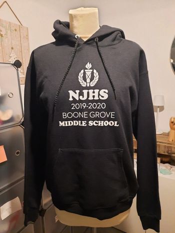 Sweat à capuche Hanes noir 36 neuf sans étiquette 🏷