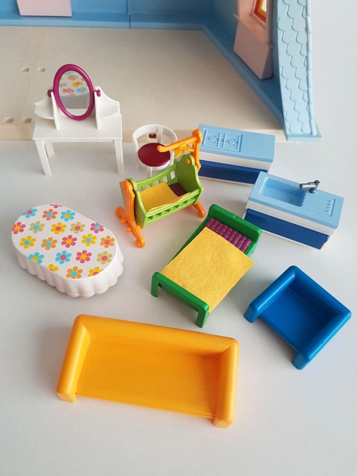 Maison et famille Playmobil - photo numéro 12