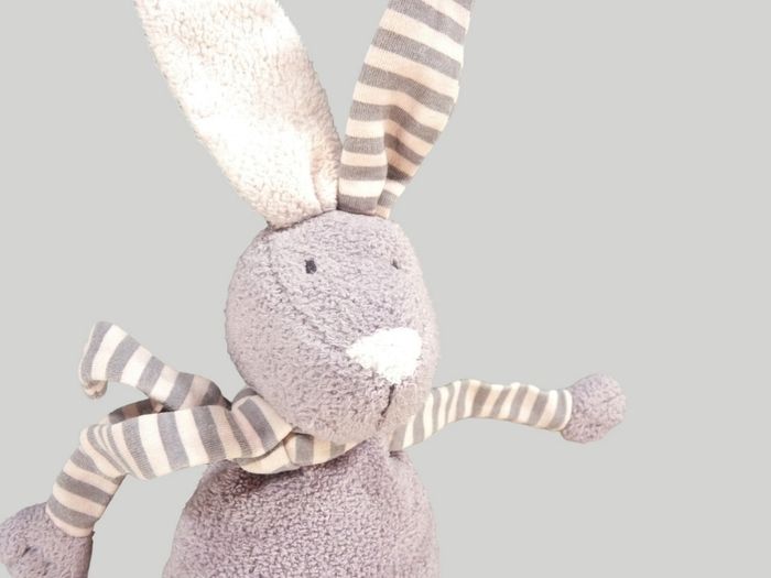 Doudou lapin pantin velours et jersey violet rose rayures Bout'chou 37 cm - photo numéro 2