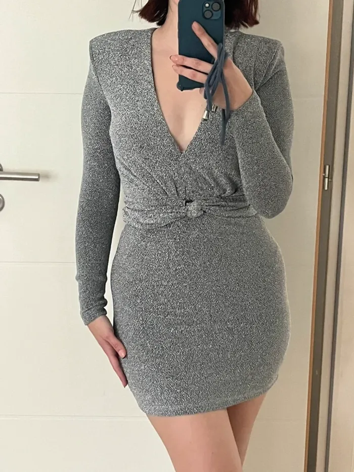 Robe courte Zara pailletée
