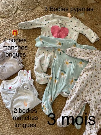 Lot bodies pyjamas 3 mois