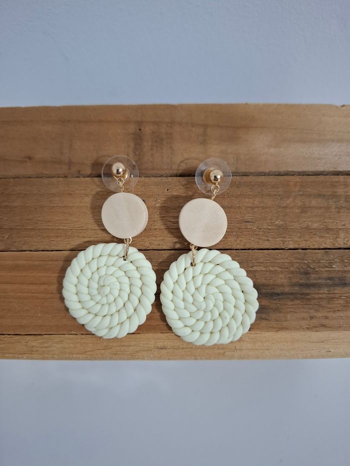 Boucles d oreilles neuves - 40% sur les lots !