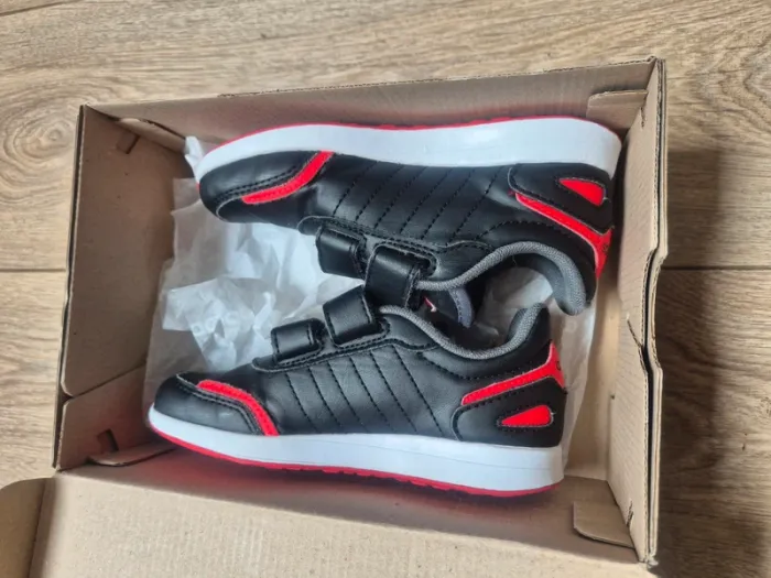 Chaussures/ baskets adidas switch 3 noire/rouge pointure 28 en très très bon état - photo numéro 7