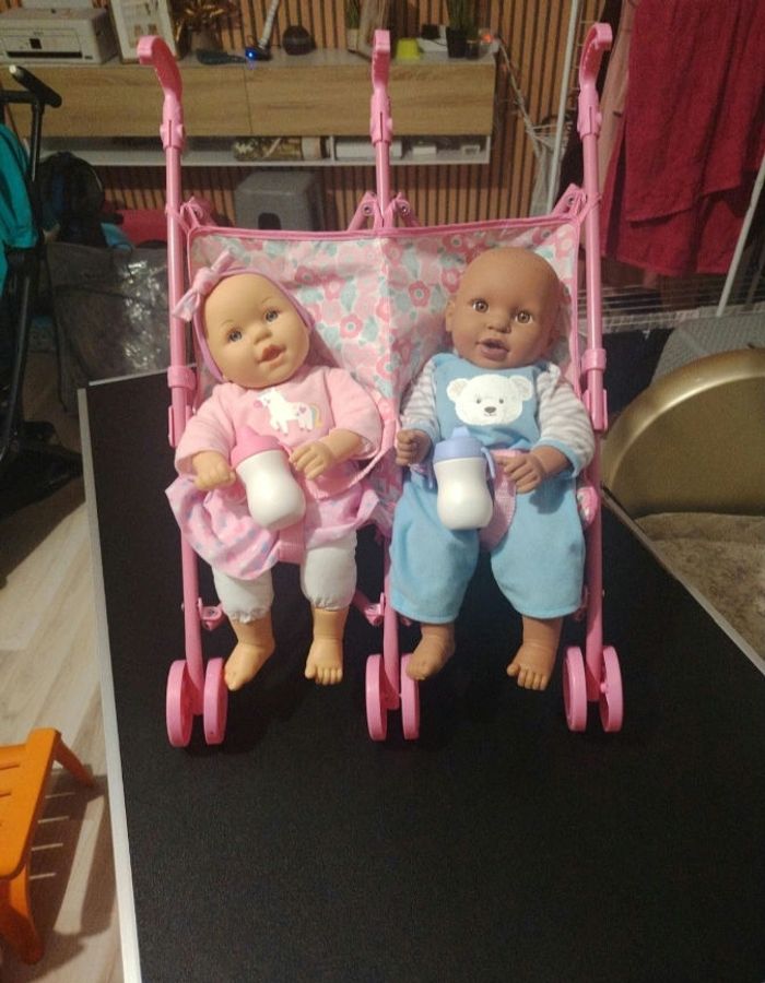Poussette poupée double