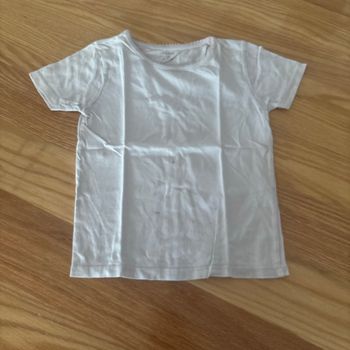 # lot 2 tee shirt