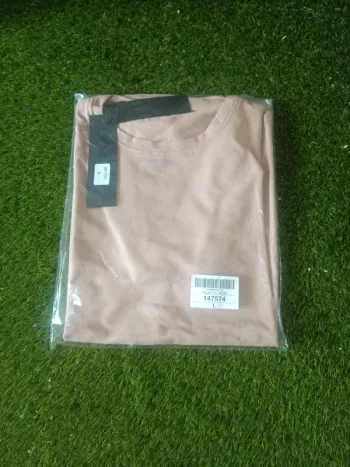 Tee shirt taille L beige neuf