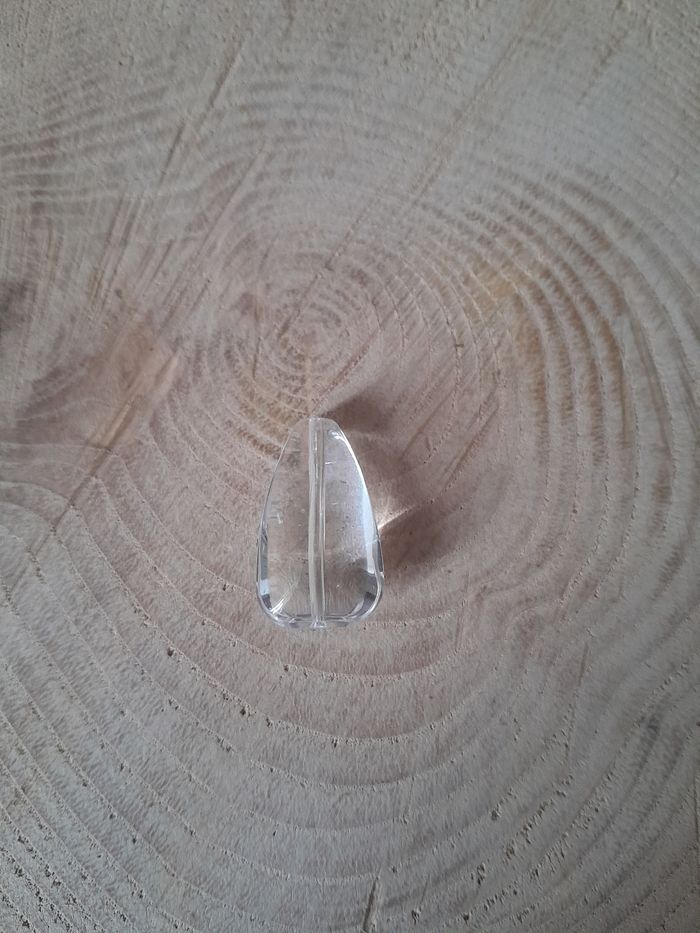 Lot de 50 grosses perles en verre gouttes transparente. - photo numéro 3