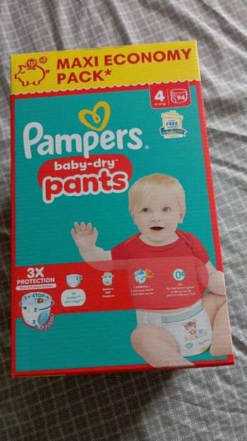 Pampers baby dry pants taille 4 neuf jamais ouvert 