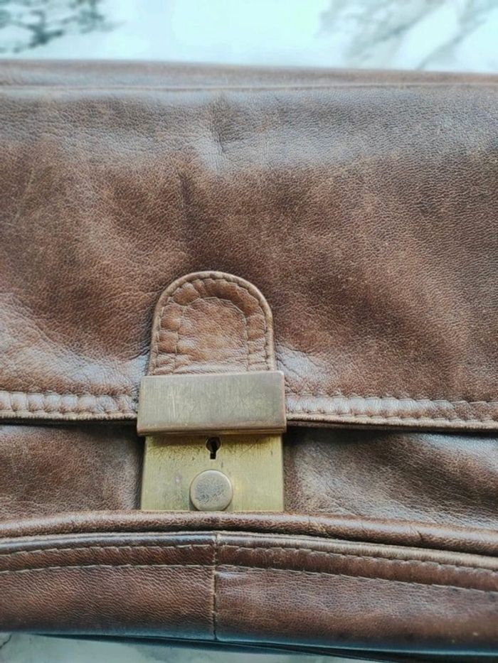 Sacoche vintage en cuir - photo numéro 7
