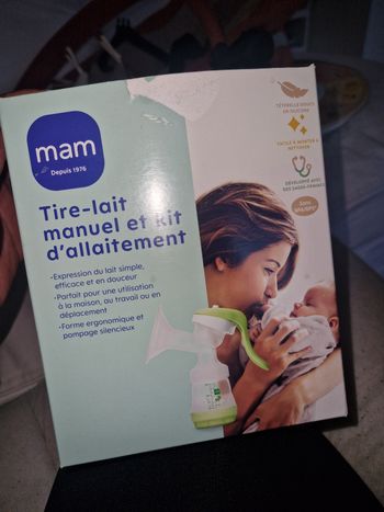 Tire lait manuel et kit d'allaitement Mam