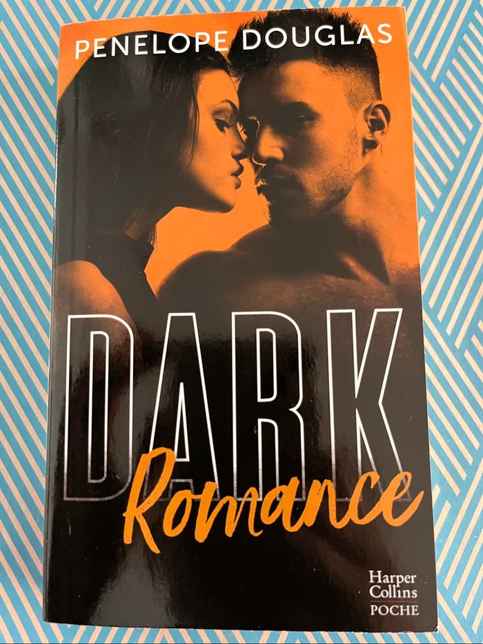 Dark romance de Penelope Douglas