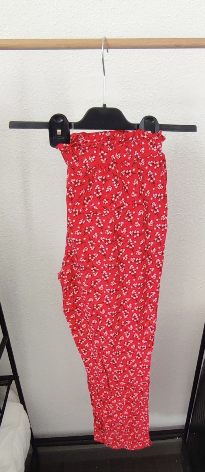 Pantalon léger rose à motifs floraux Kiabi en viscose - Taille 40 - photo numéro 3