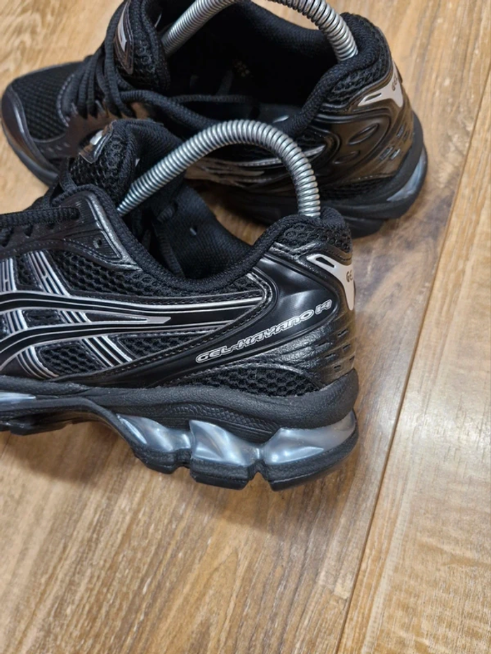 Asics taille 38 - photo numéro 4