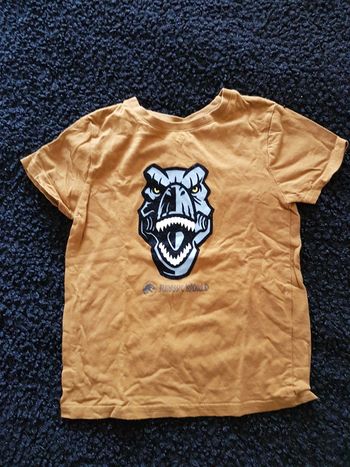 T shirt Jurassic World 8 ans