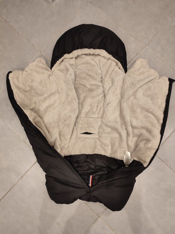 Chancelière Red Castle - photo numéro 2