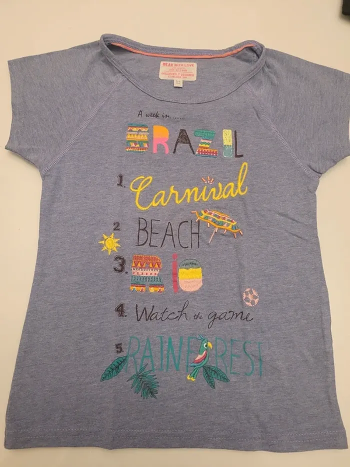 Tee shirt manches courtes taille 5/6 ans
