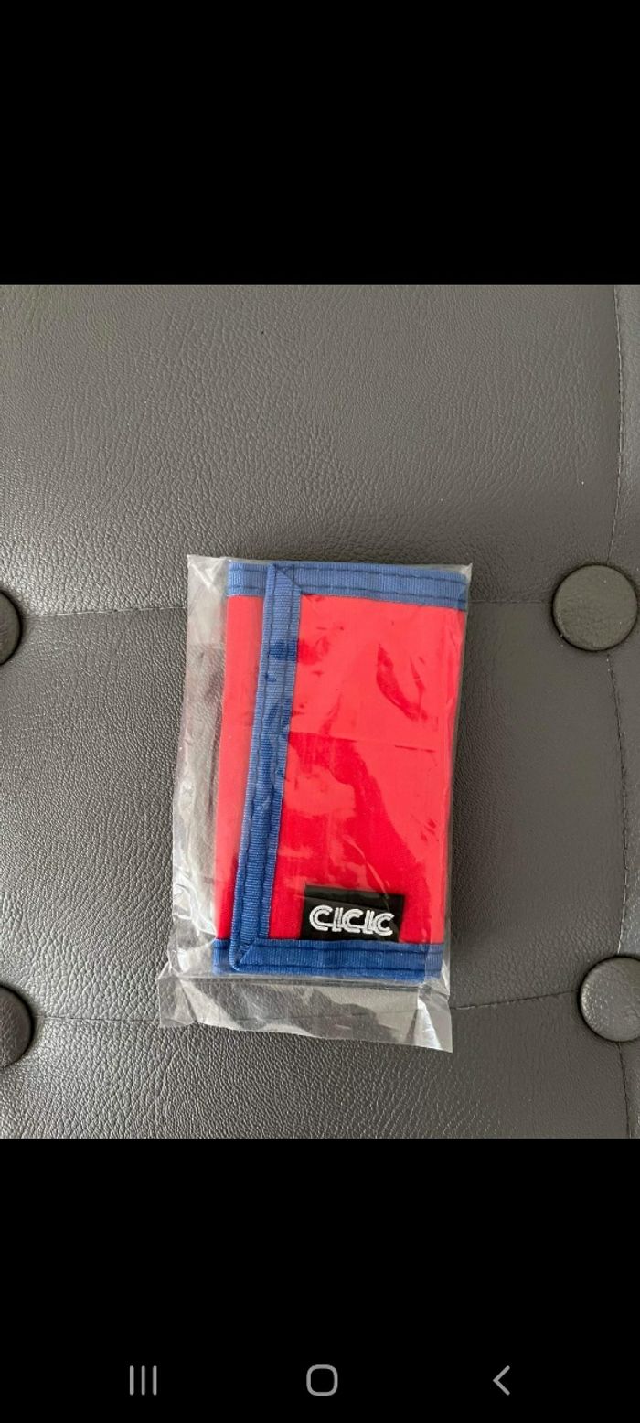 Porte monnaie coca cola neuf