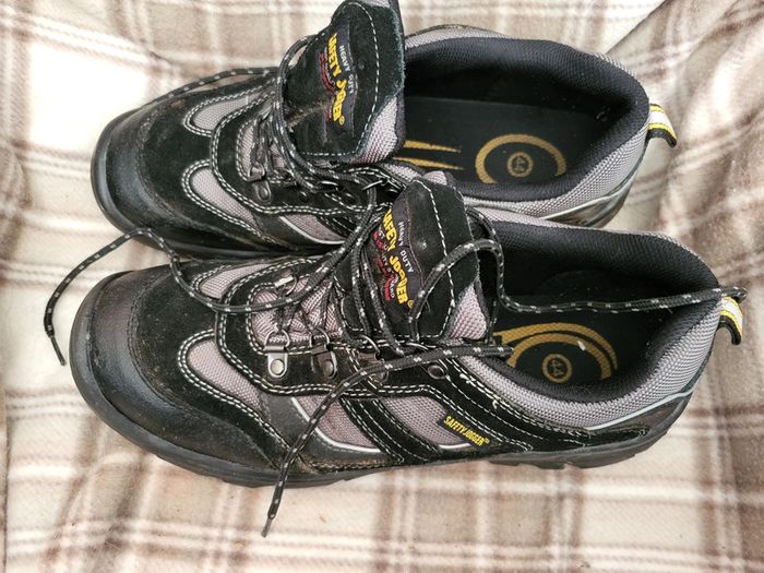 Chaussure de sécurité 44 - photo numéro 2