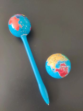 Ensemble globe terrestre