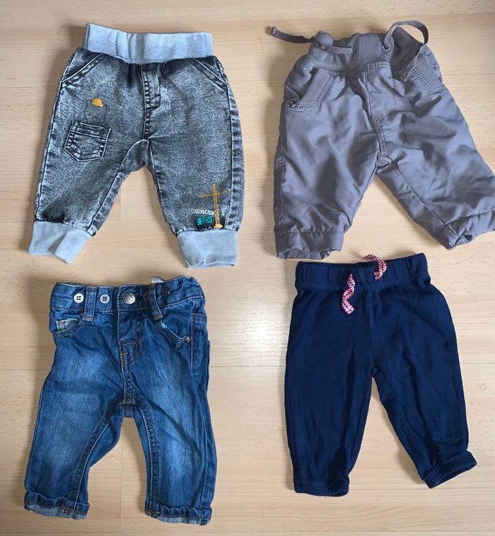 Lot de 4 pantalons garçon taille 3 mois