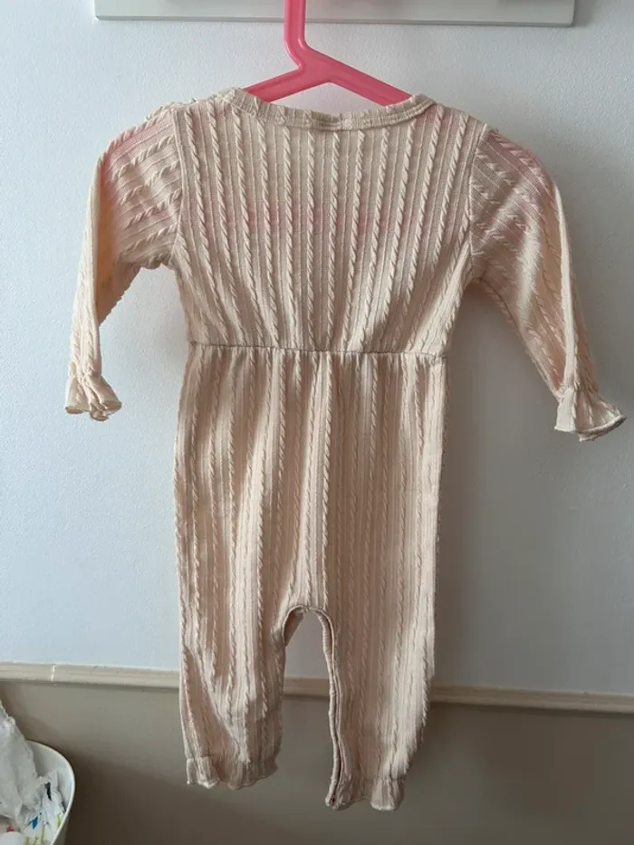 Combinaison bébé - photo numéro 3