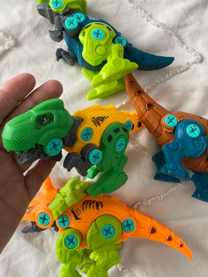 Lot de jouet dinosaures à viser - photo numéro 6